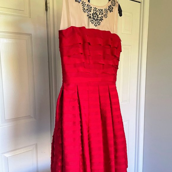 BCBG party dress - Picture 4 of 4